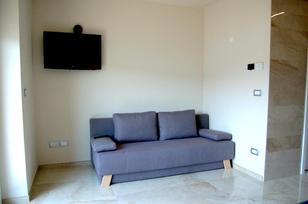 Rooms And Apartments Lisjak Koper Exterior photo