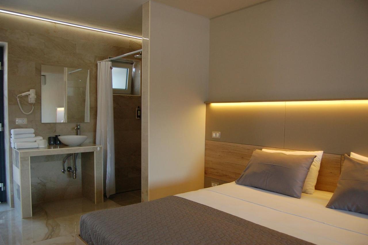 Rooms And Apartments Lisjak Koper Exterior photo